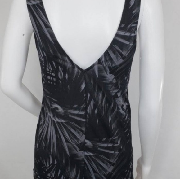 PINK lace up palm leaf tank top - Picture 3 of 3